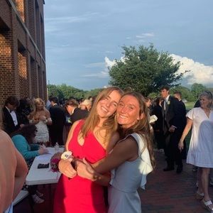 Meet your Posher, Mya